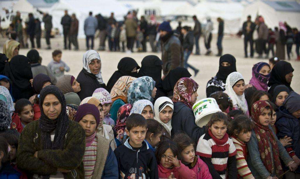 Χρυσοχοΐδης: “ΟΛΟΙ οι δήμοι της ηπειρωτικής χώρας θα κληθούν να φιλοξενήσουν πρόσφυγες”
