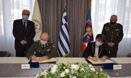 Υπογραφή Μνημονίων Συνεργασίας μεταξύ Δ.Π.Θ. και Δ΄ΣΣ