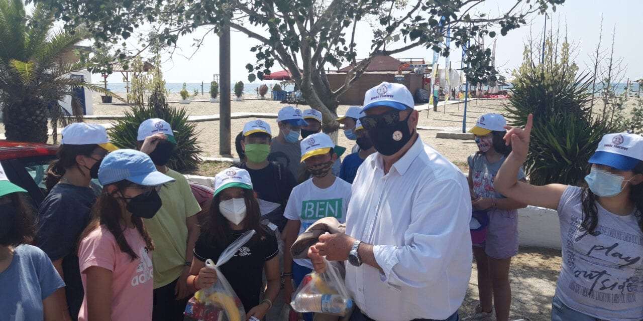 Περιβαλλοντική δράση στην παραλία Μαγγάνων από το 14ο Δημοτικό Σχολείο Ξάνθης με την υποστήριξη του Δήμου Τοπείρου