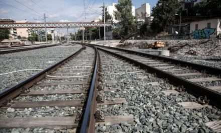 Τρεις υποψήφιοι για τη νέα σιδηροδρομική γραμμή Θεσσαλονίκη – Καβάλα – Ξάνθη <br> <span style='color:#777;font-size:16px;'>Με προϋπολογισμό 1,68 δισ. ευρώ η σιδηροδρομική γραμμή Θεσσαλονίκη - Καβάλα - Ξάνθη αποτελεί το μεγαλύτερο δημόσιο έργο όλων των εποχών</span>