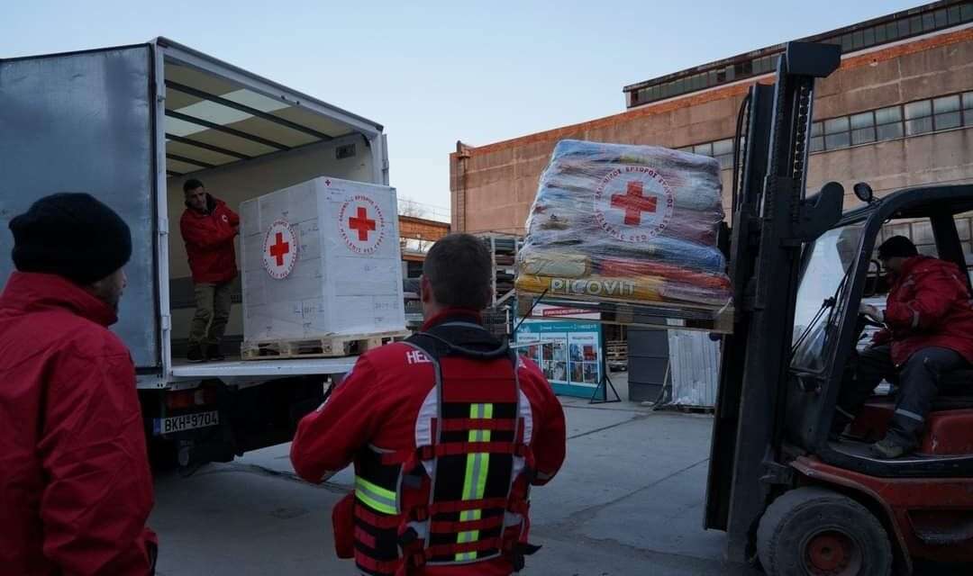 Ο Ελληνικός Ερυθρός Σταυρός παρέδωσε 40 τόνους ανθρωπιστικής βοήθειας  στην Ουκρανία <br> <span style='color:#777;font-size:16px;'>Συμμετοχή του Περιφερειακού Τμήματος Ε.Ε.Σ. Ξάνθης</span>