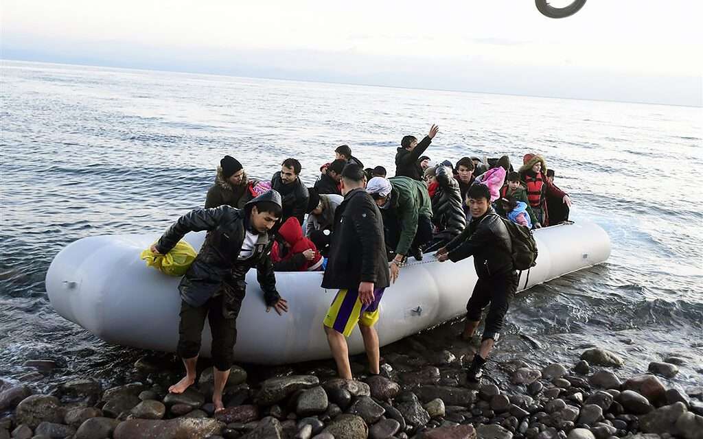386 συλλήψεις διακινητών μη νόμιμων μεταναστών στα Ελληνοτουρκικά χερσαία και θαλάσσια σύνορα το πρώτο 7μηνο του 2022